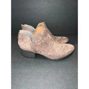 BOC celosia bootie boots ankle taupe brown suede zip comfort size 6.5 womens